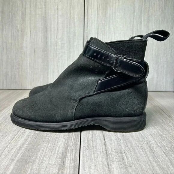 RARE Dr. Martens Docs Teresa Black Suede Leather Buckle Boots Women’s Size 6 - Picture 4 of 10
